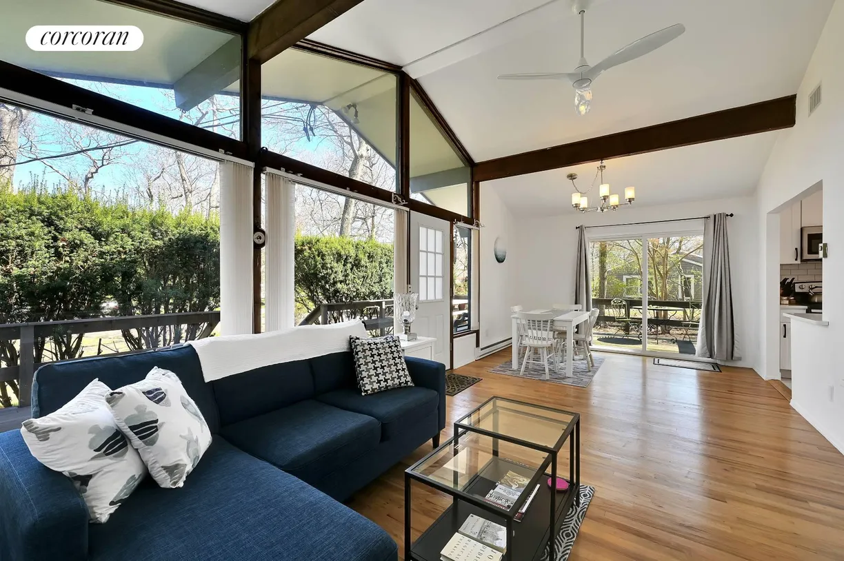 The Hamptons Real Estate | View 230 Norfolk Drive | 2 Beds, 1 Bath