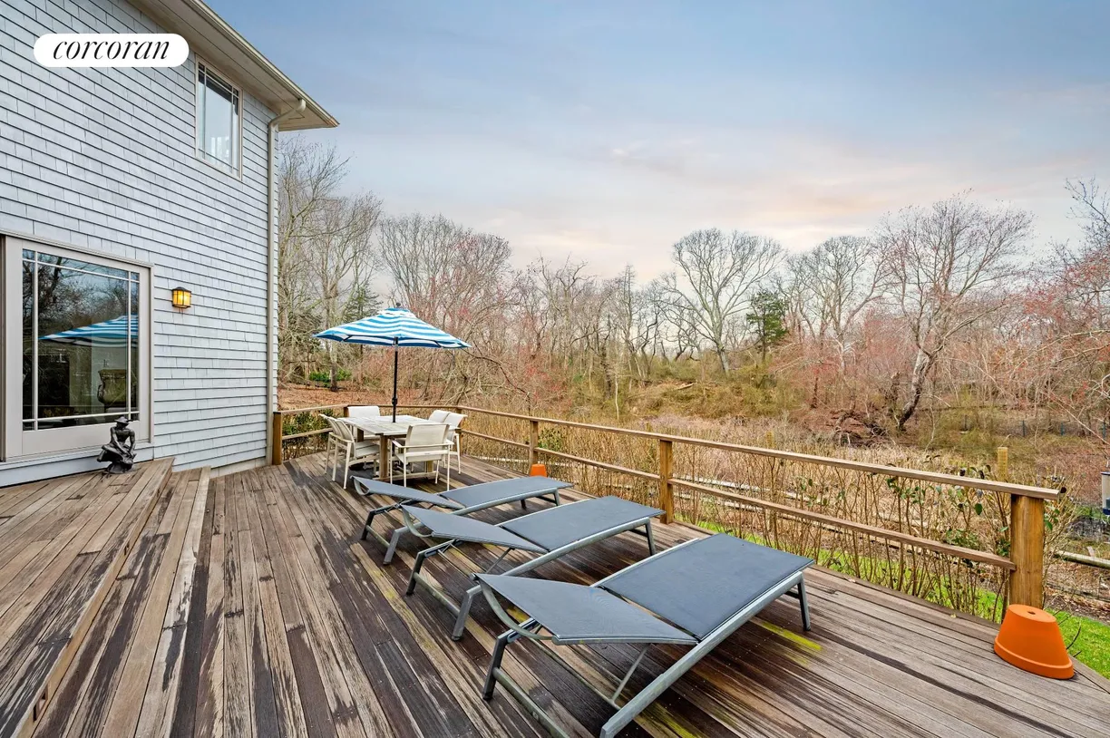 The Hamptons Real Estate | View 48 White Oak Lane | room 2