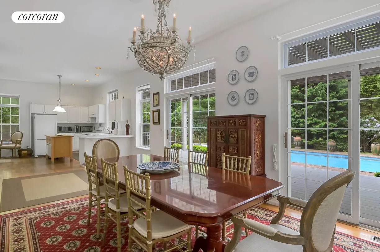 The Hamptons Real Estate | View 5 Van Scoys Path East | room 1