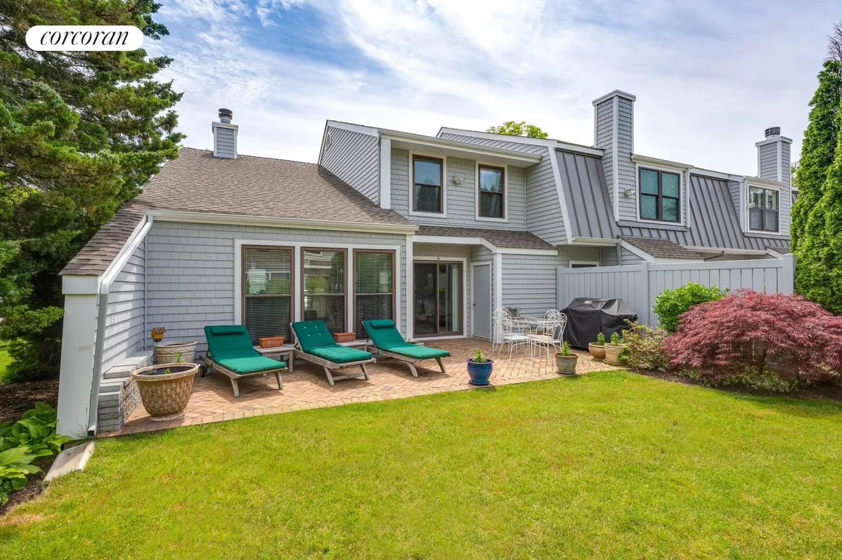 The Hamptons Real Estate | View 50 Hubbard Lane, Unit 45 | room 2