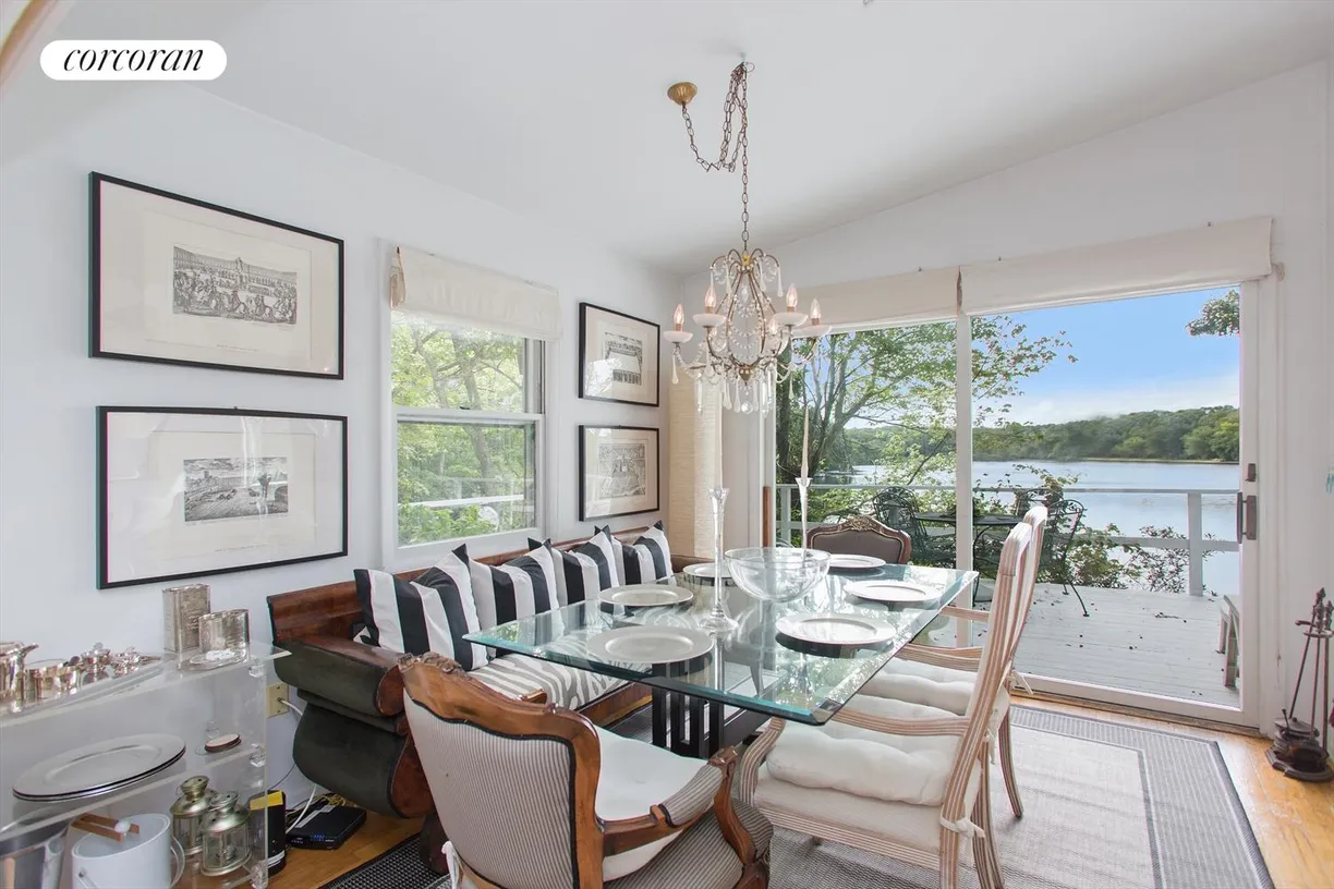 The Hamptons Real Estate | View 90 Little Fresh Pond Road | room 1