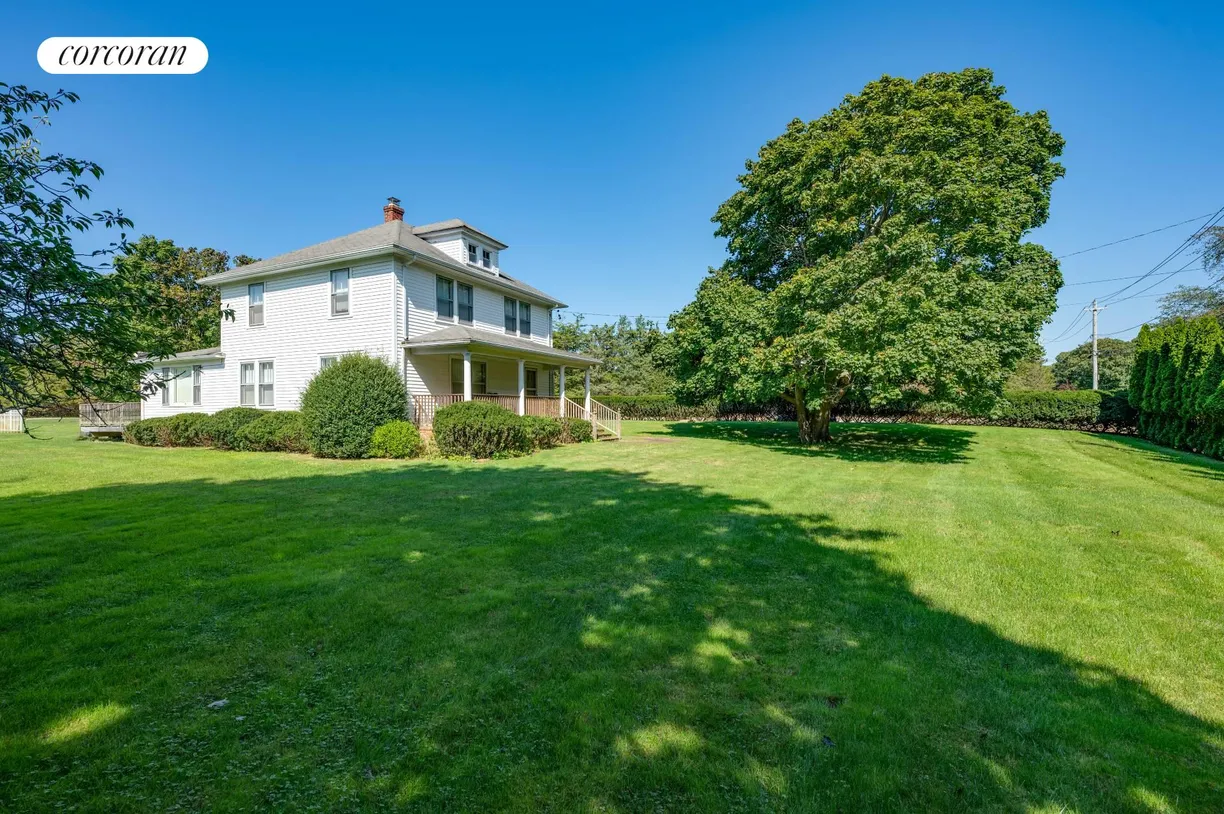 The Hamptons Real Estate | View 228 Head of Pond Road | room 27 | View 28