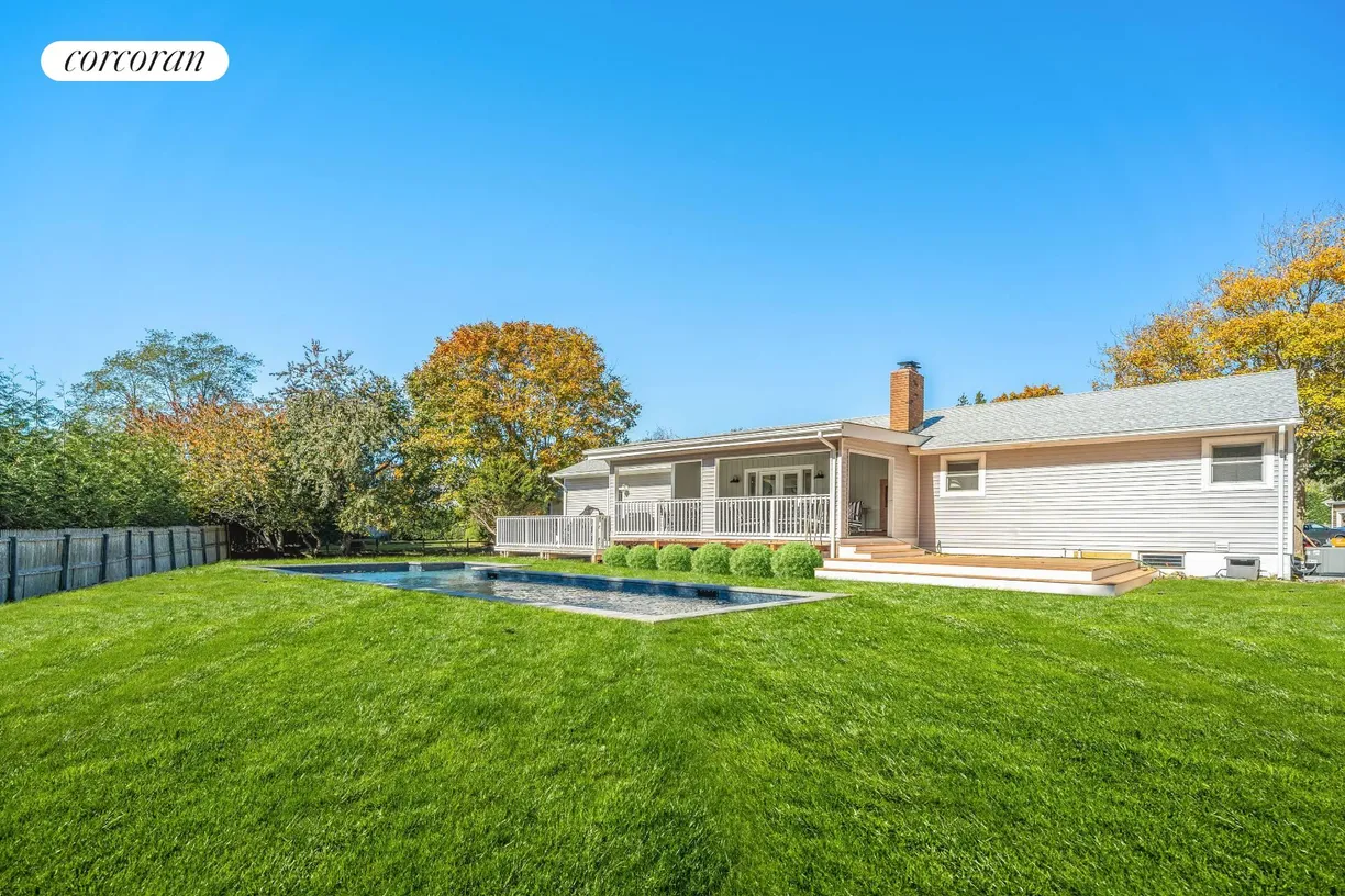The Hamptons Real Estate | View 6 Harrison Terrrace | 3 Beds, 2 Baths