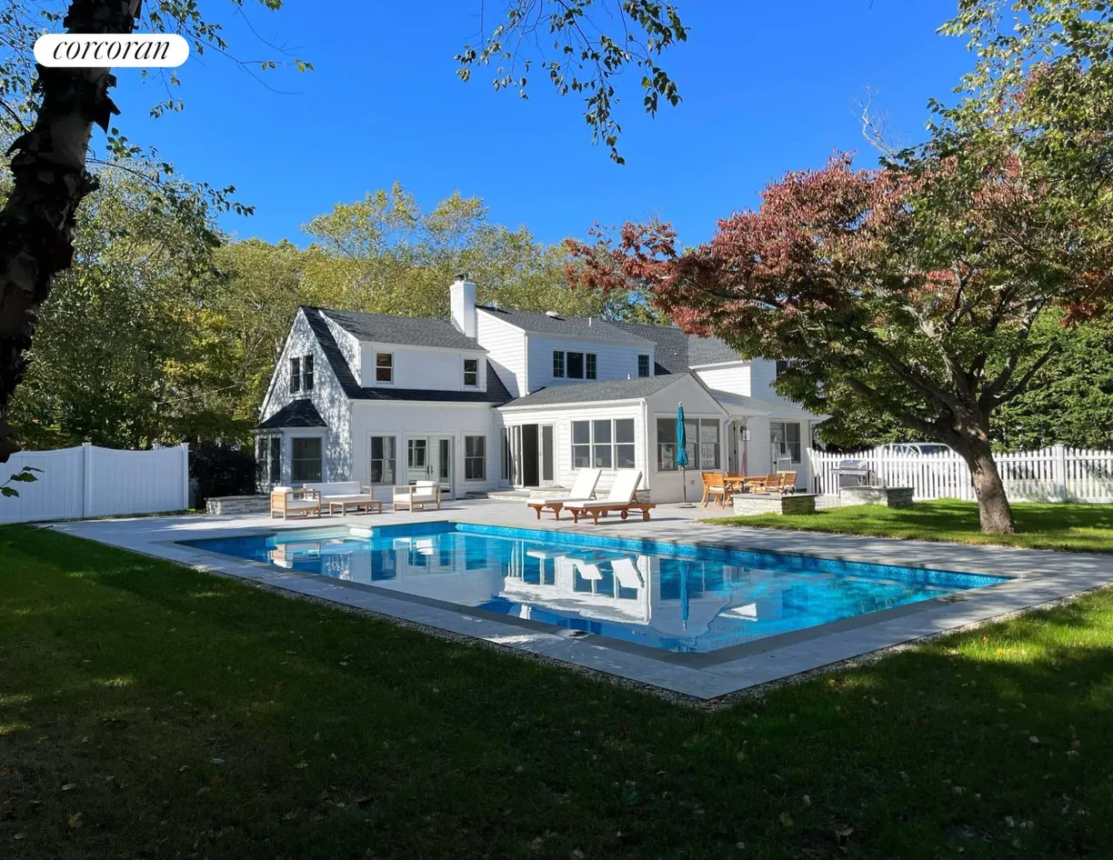 The Hamptons Real Estate | View 58 Beach Road | 5 Beds, 4 Baths