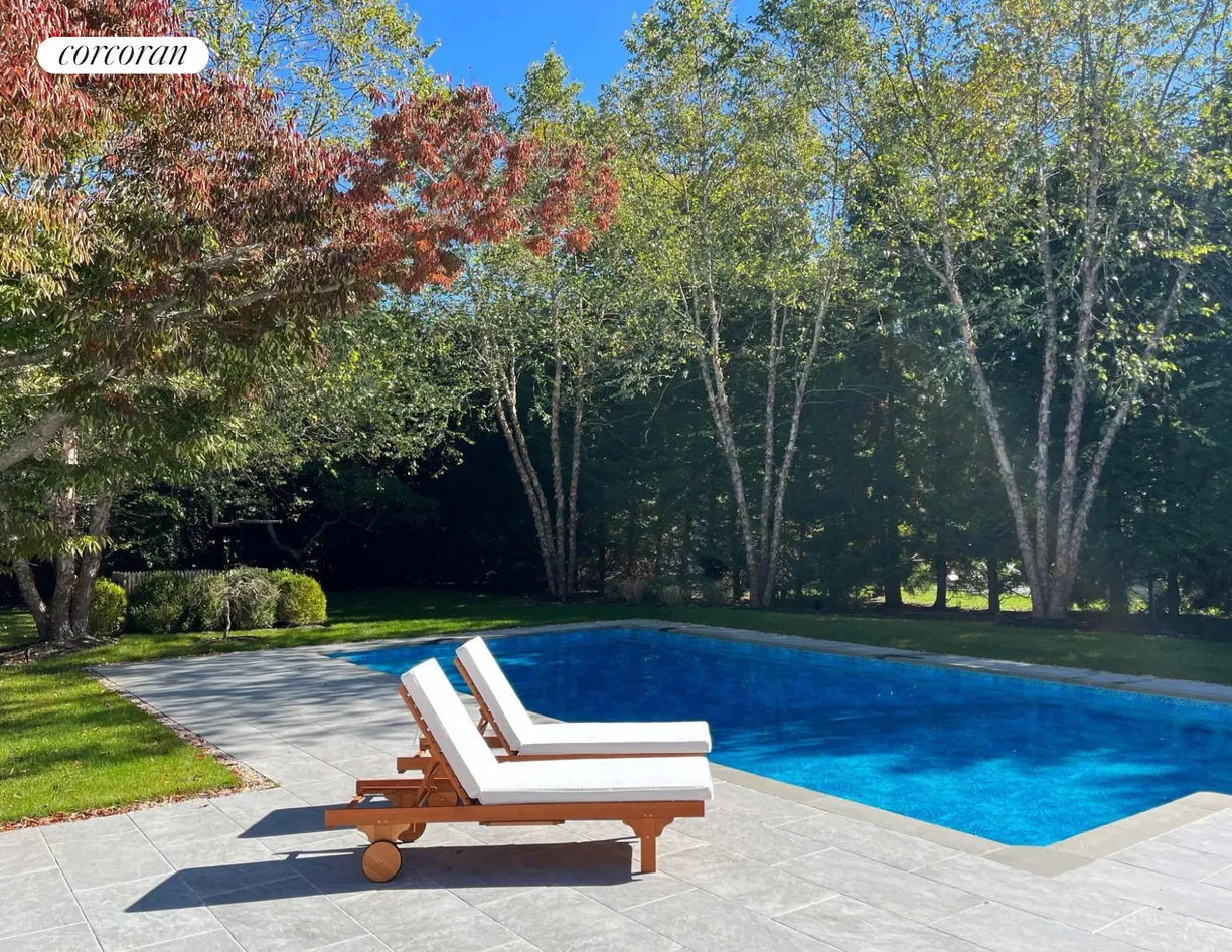The Hamptons Real Estate | View 58 Beach Road | room 1