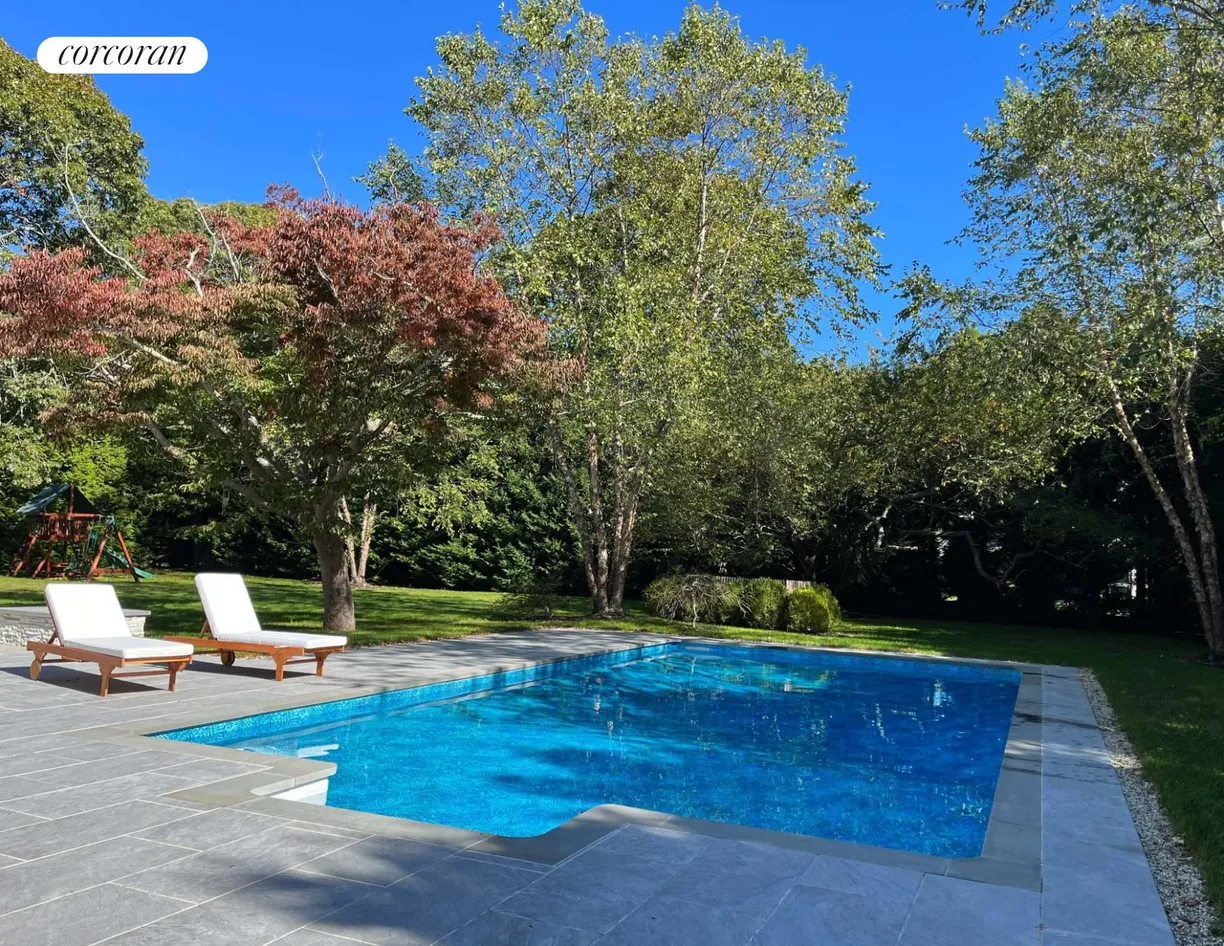 The Hamptons Real Estate | View 58 Beach Road | room 2