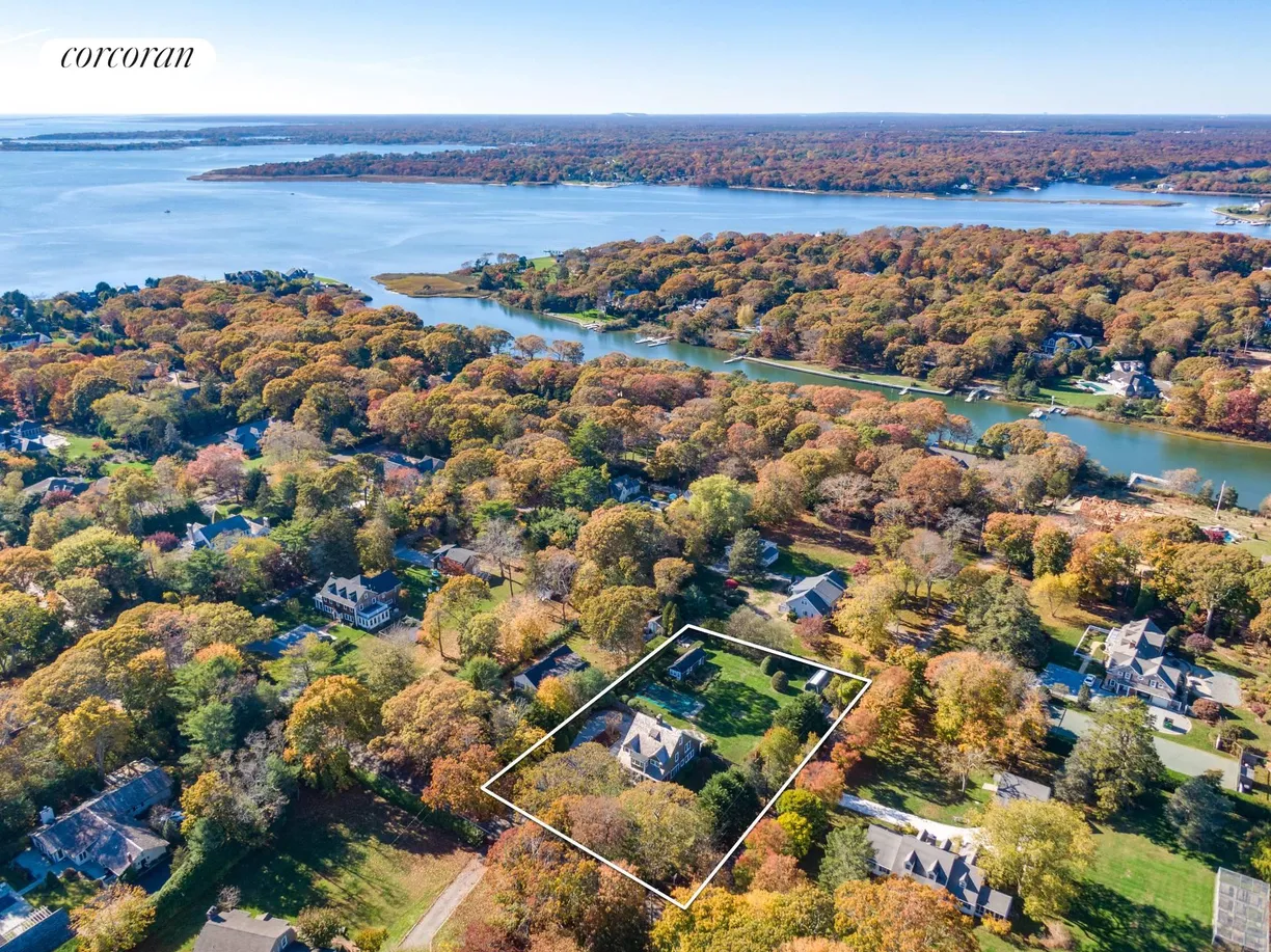 The Hamptons Real Estate | View 13 Basket Neck Lane | room 2