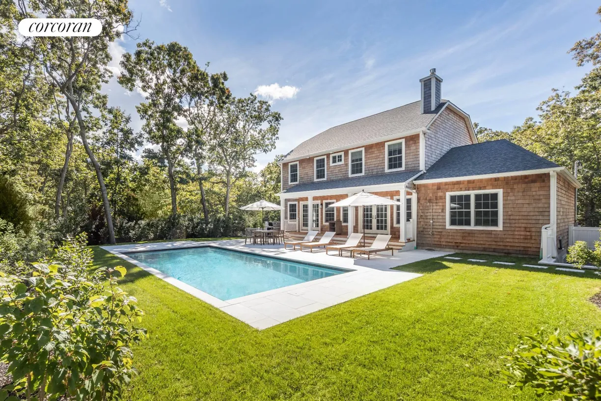 The Hamptons Real Estate | View 71 Widener Lane | 4 Beds, 4 Baths