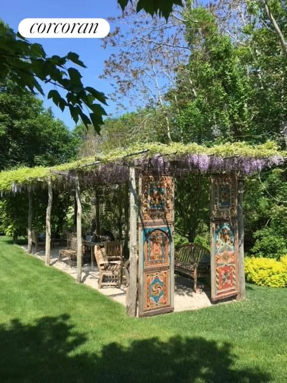 The Hamptons Real Estate | View 193 Sagaponack Main Street | room 9 | View 10