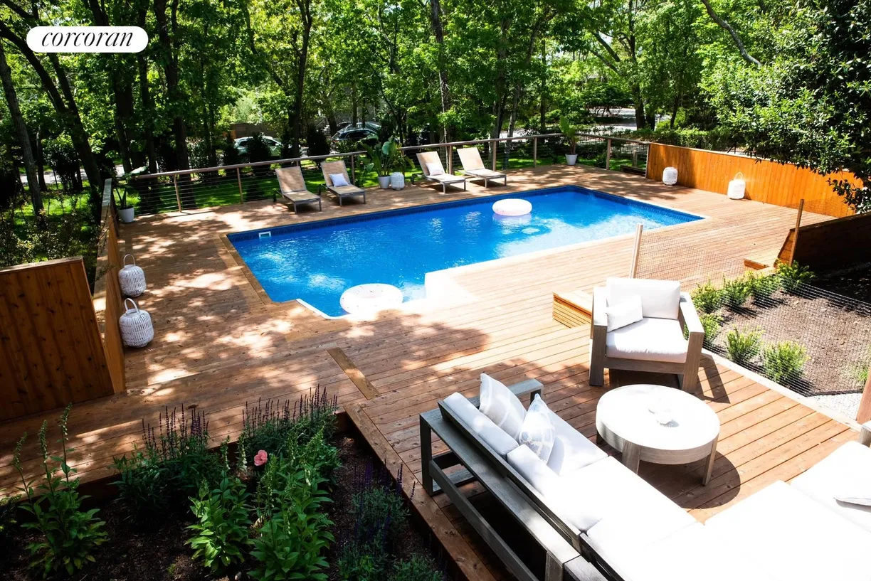The Hamptons Real Estate | View 11 Bay Inlet Road | room 1