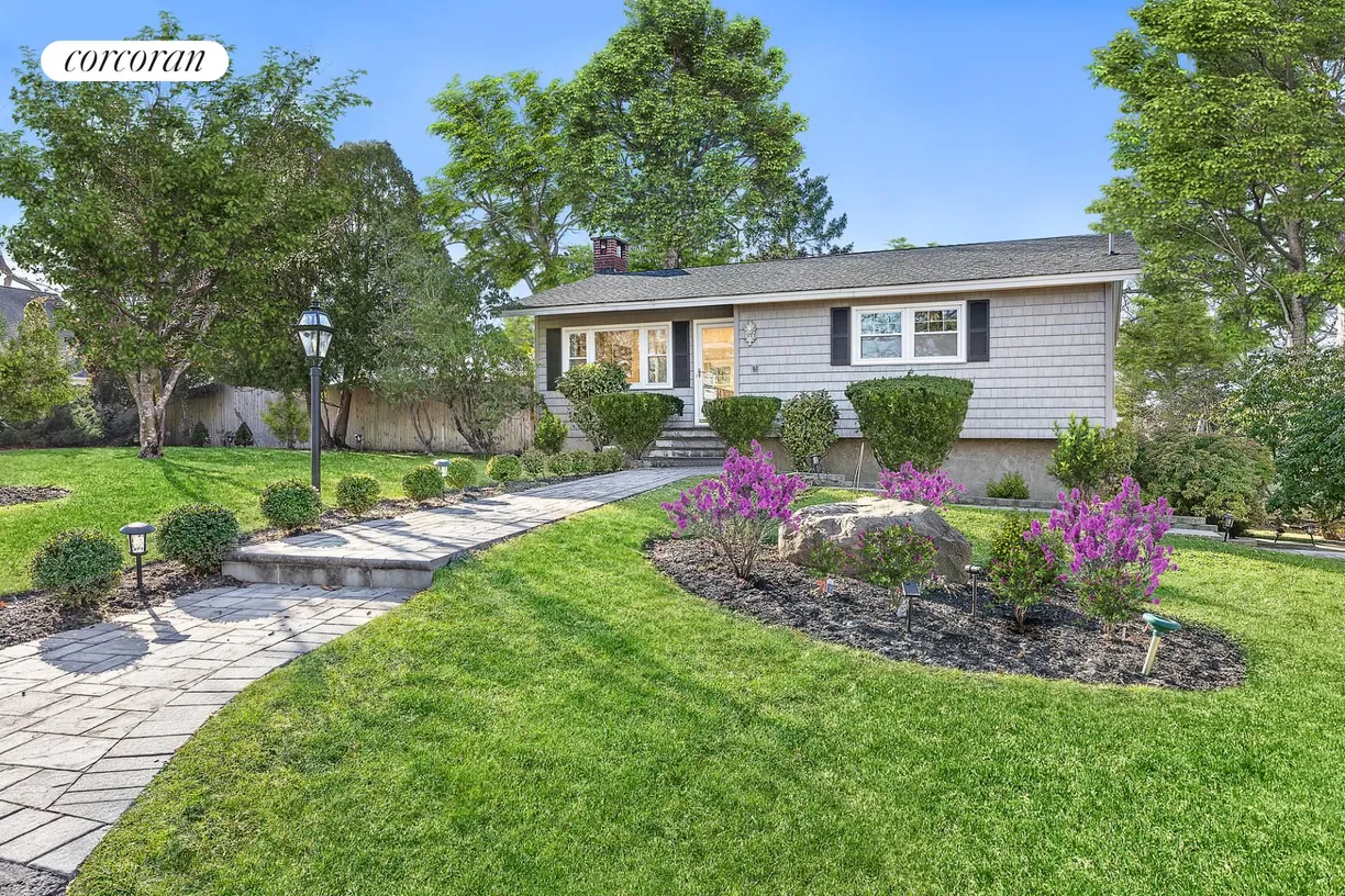 The Hamptons Real Estate | View 3 Crestview Drive | 3 Crestview Drive, Remsenburg | View 2