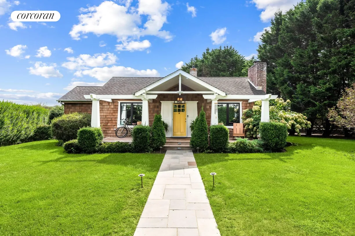 The Hamptons Real Estate | View 26 Pantigo Road | 2 Beds, 2 Baths