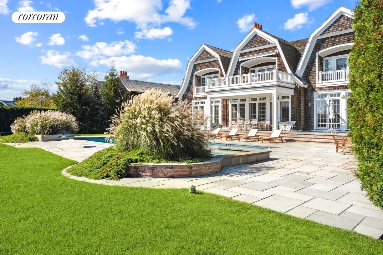 The Hamptons Real Estate | View 53 Pauls Lane | room 1