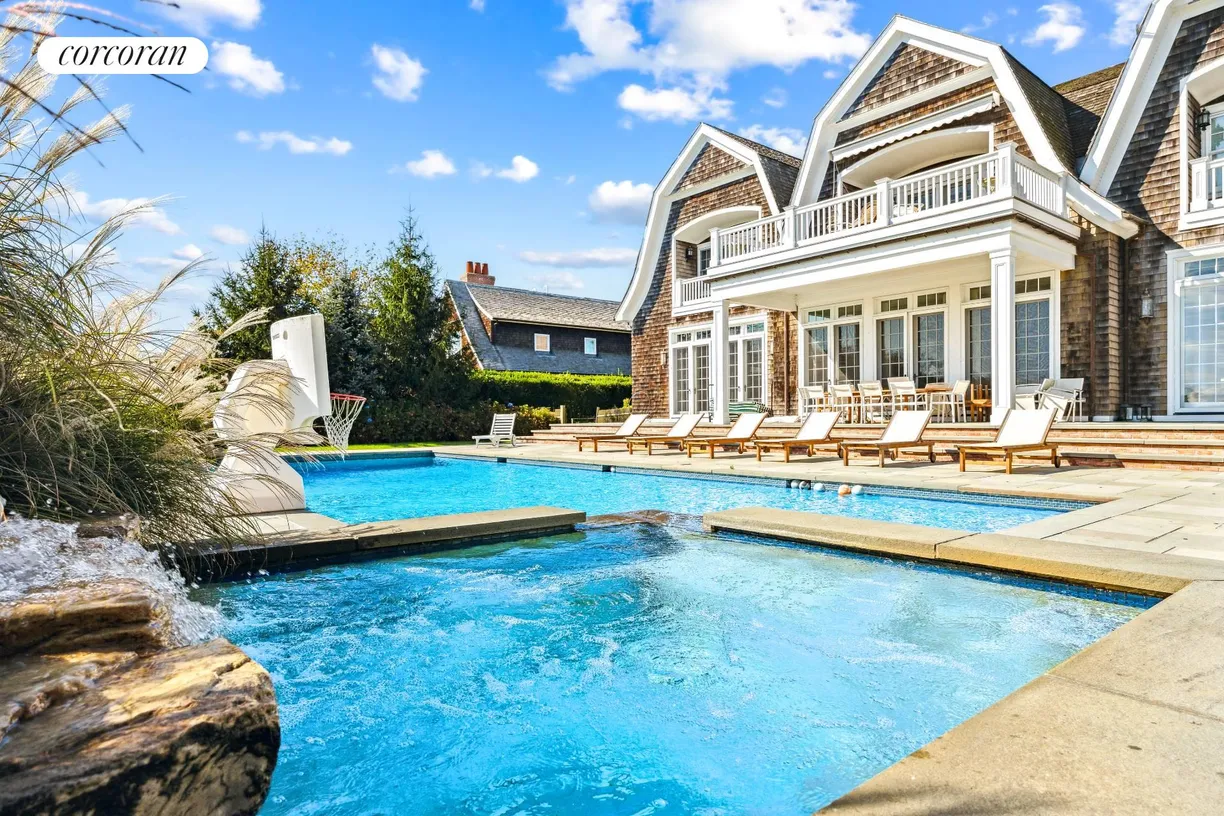 The Hamptons Real Estate | View 53 Pauls Lane | room 2