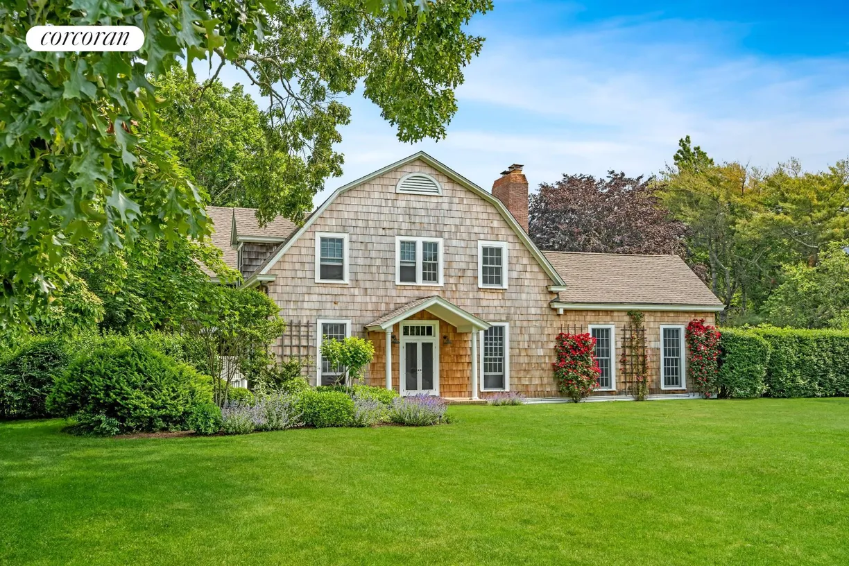The Hamptons Real Estate | View 5 Shinnecock Road | room 1