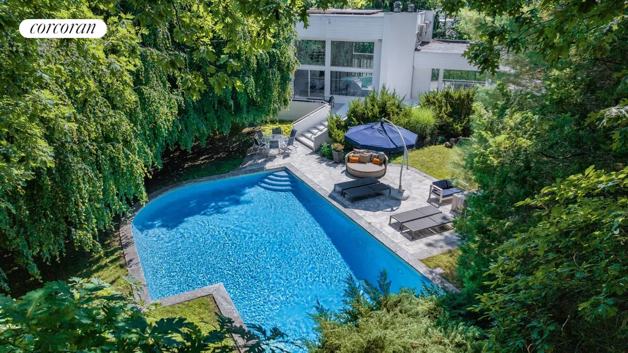 The Hamptons Real Estate | View 17 Elisha's Path | room 2