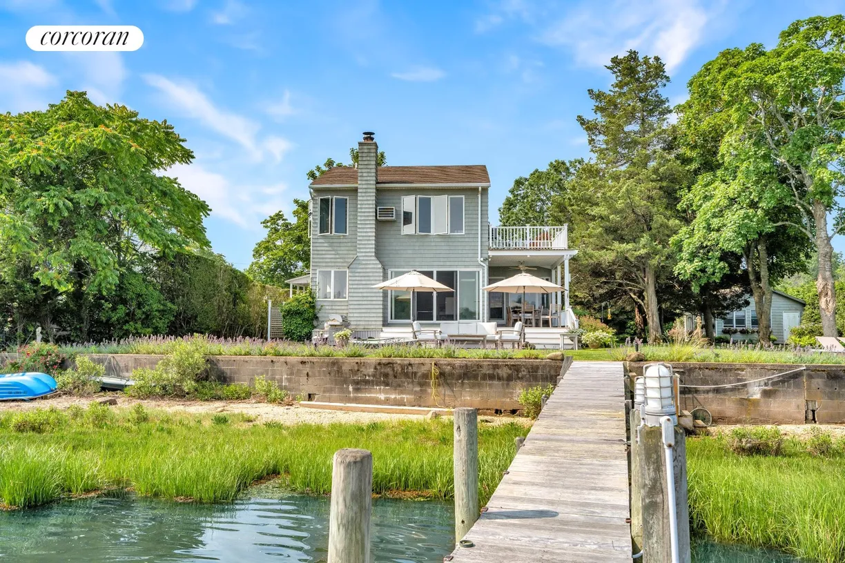 The Hamptons Real Estate | View 23 Bay View Road | room 1