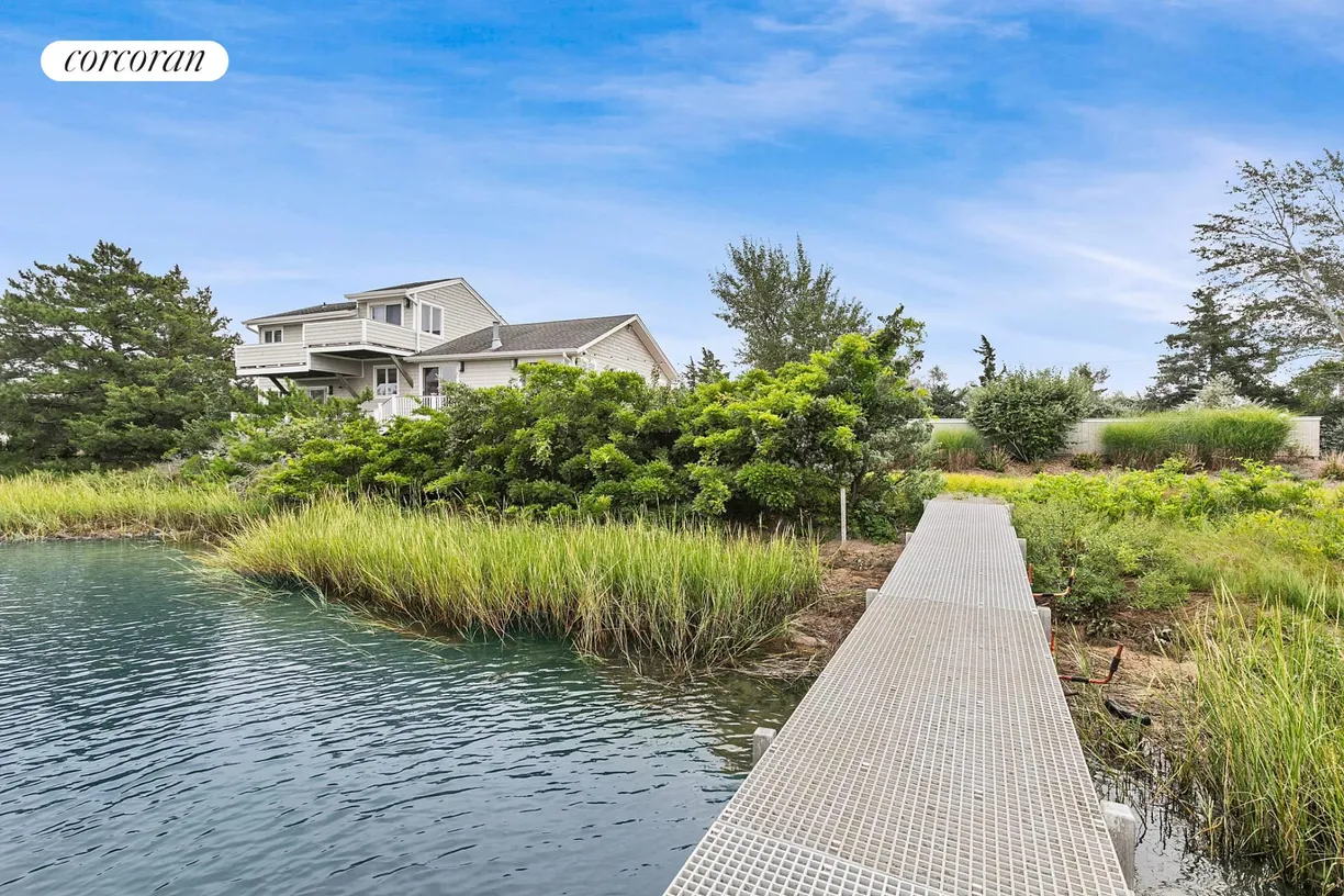 The Hamptons Real Estate | View 19 Sandgate Lane | room 2