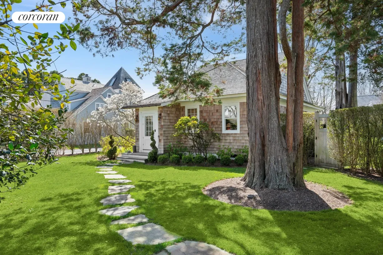 The Hamptons Real Estate | View 73 Halsey Street | House Front