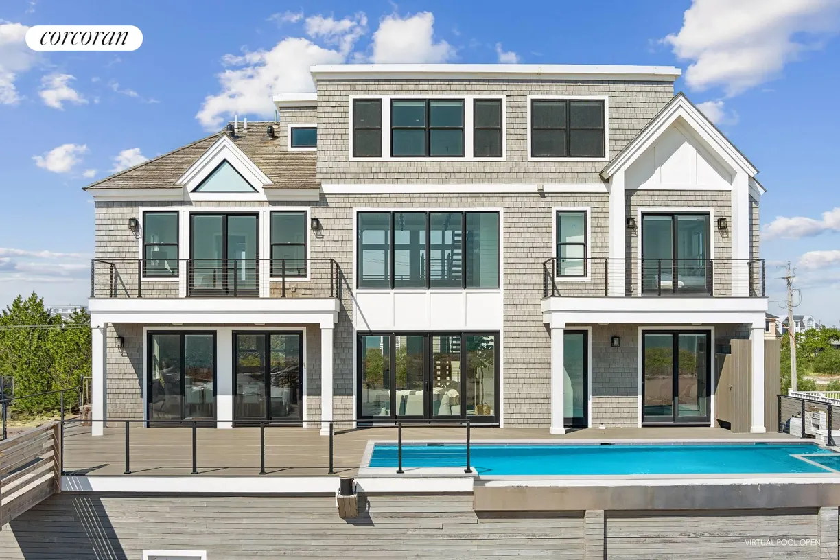 The Hamptons Real Estate | View 839 Dune Road | room 2