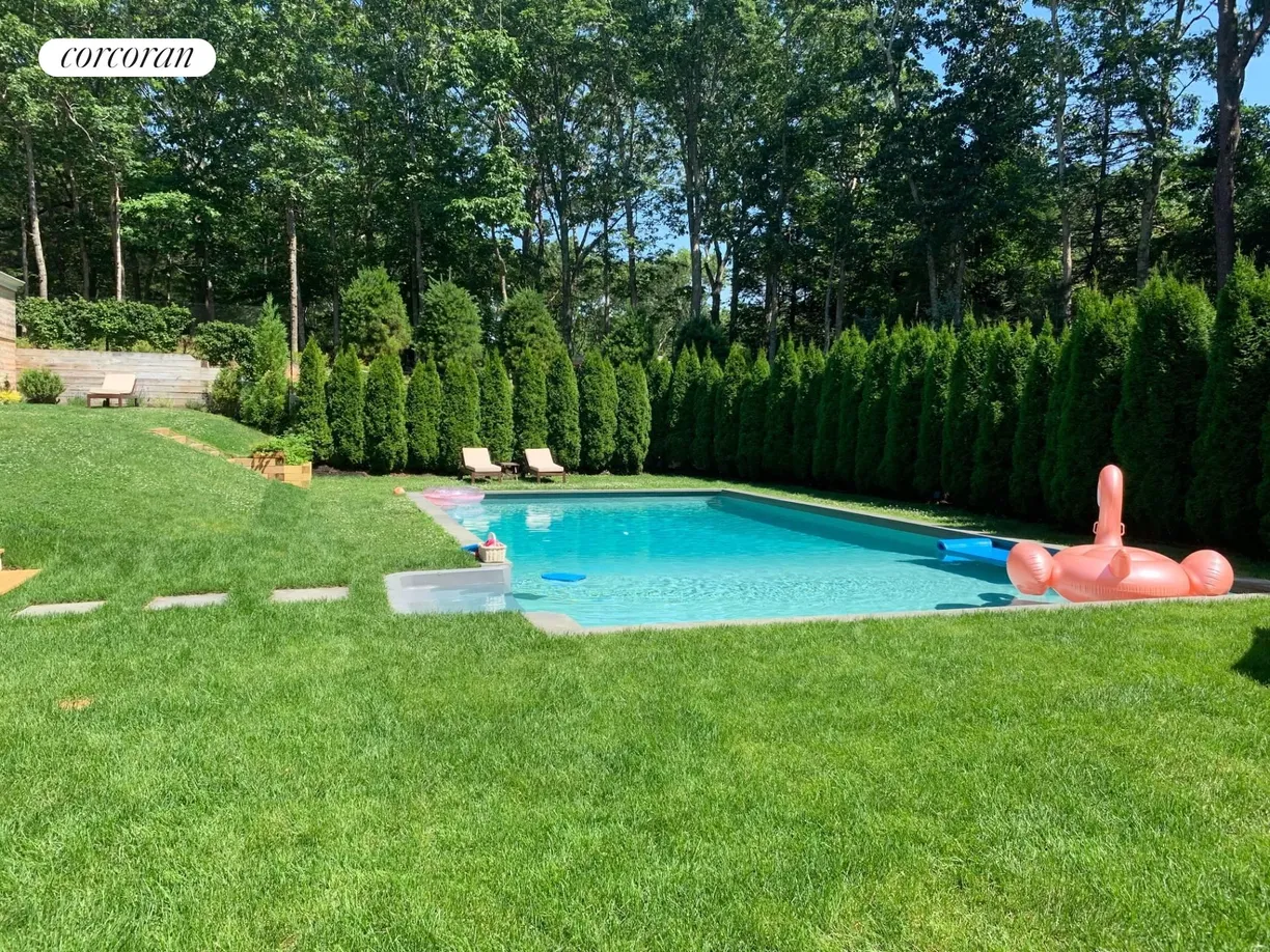 The Hamptons Real Estate | View 15 Augies Path | room 2