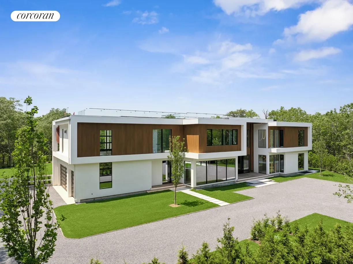 The Hamptons Real Estate | View 15 Water Mill Heights Drive | 9 Beds, 10 Baths