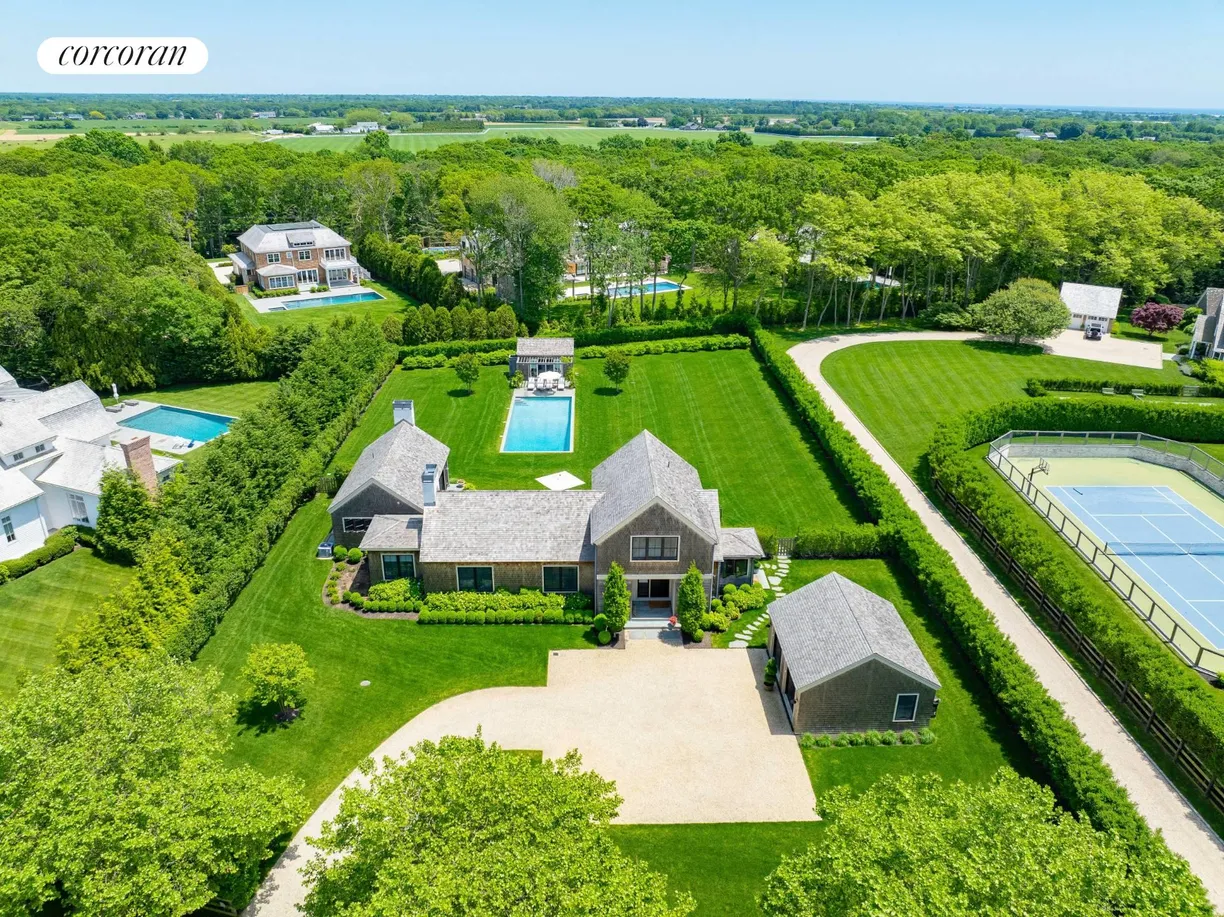The Hamptons Real Estate | View 472 Edge Of Woods Road | Utmost Privacy