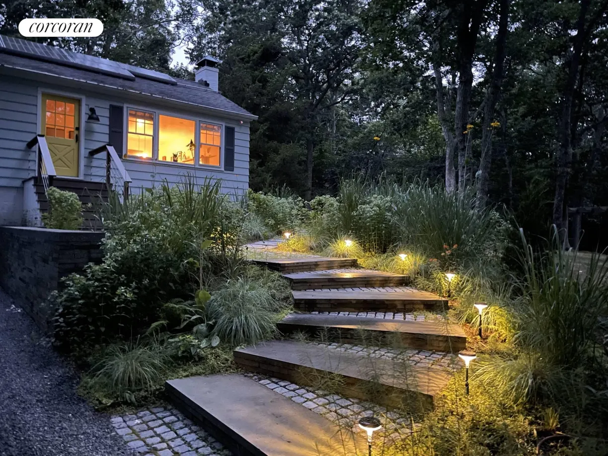 The Hamptons Real Estate | View 42 West Neck Road | At Night