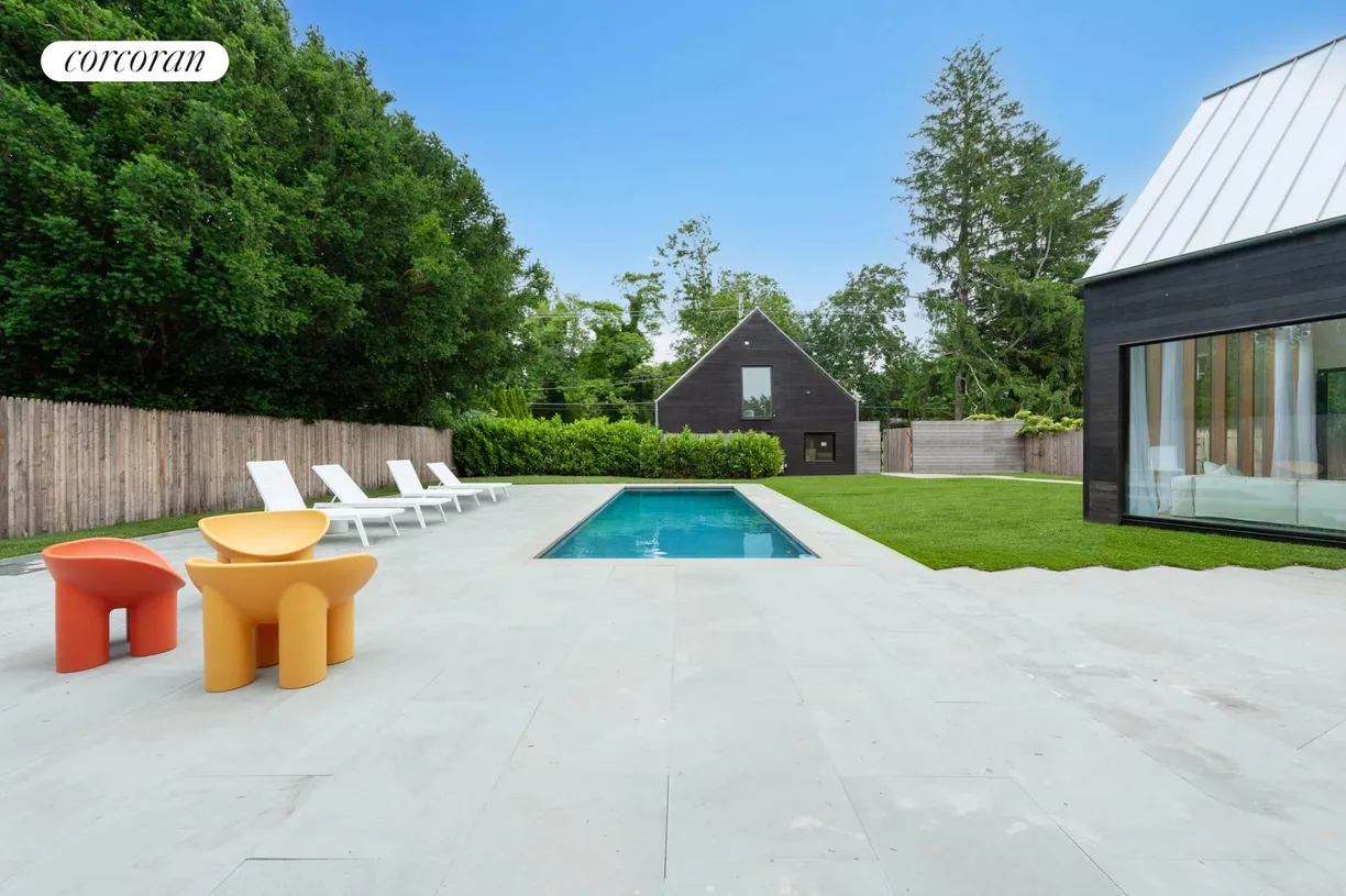 The Hamptons Real Estate | View 47 Accabonac Road | room 2