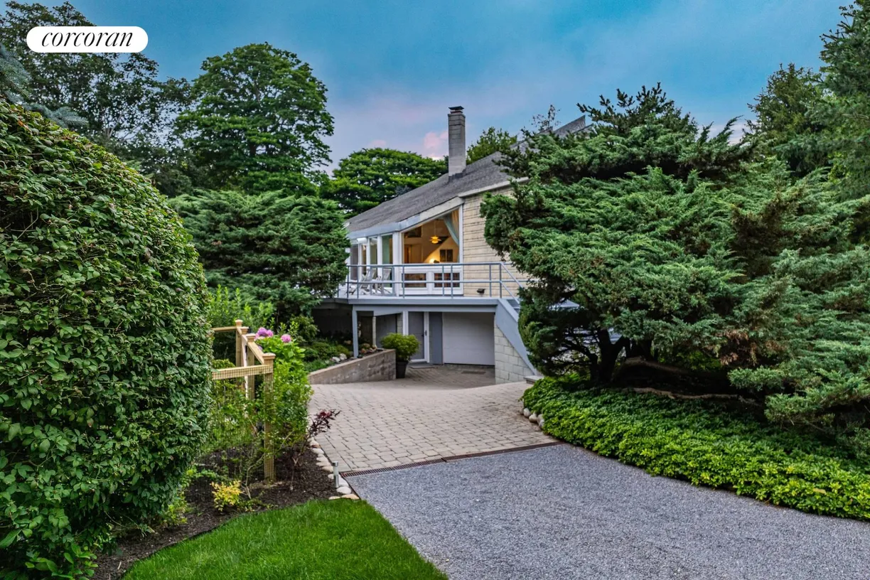 The Hamptons Real Estate | View 2515 Sound Drive | 2515 Sound Drive - Privacy