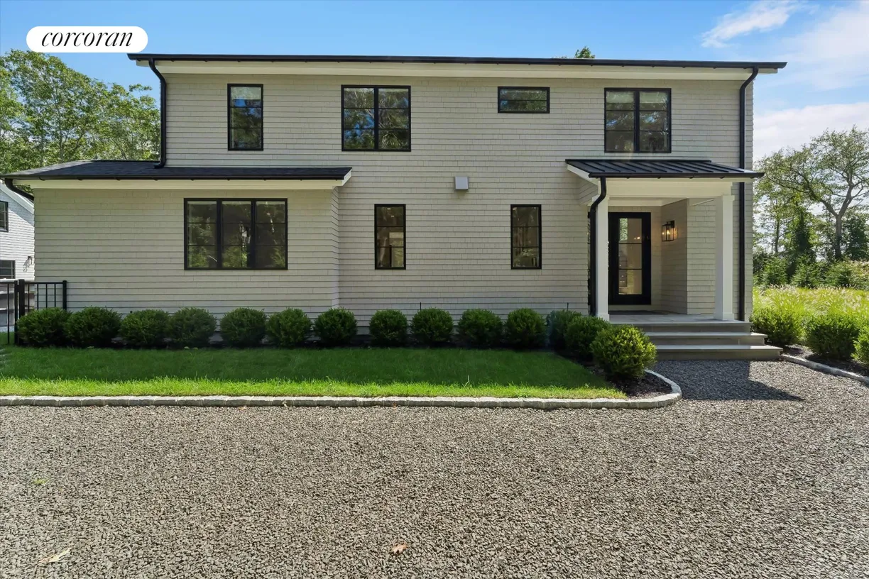 The Hamptons Real Estate | View 12 Old Main Road | room 2