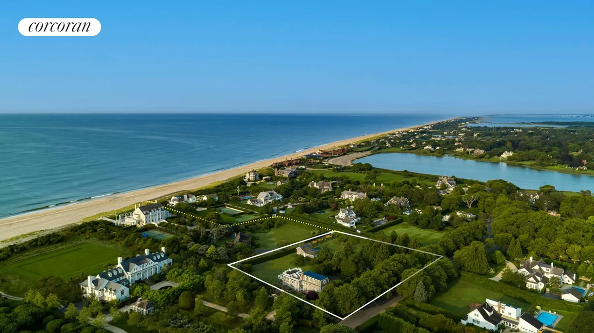 The Hamptons Real Estate | View 50 Gin Lane | room 2