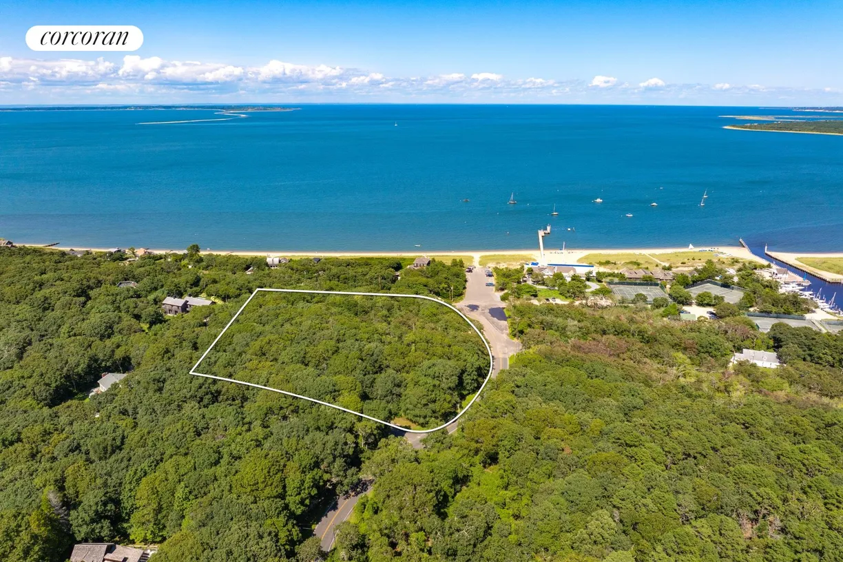 The Hamptons Real Estate | View 15 Cross Highway