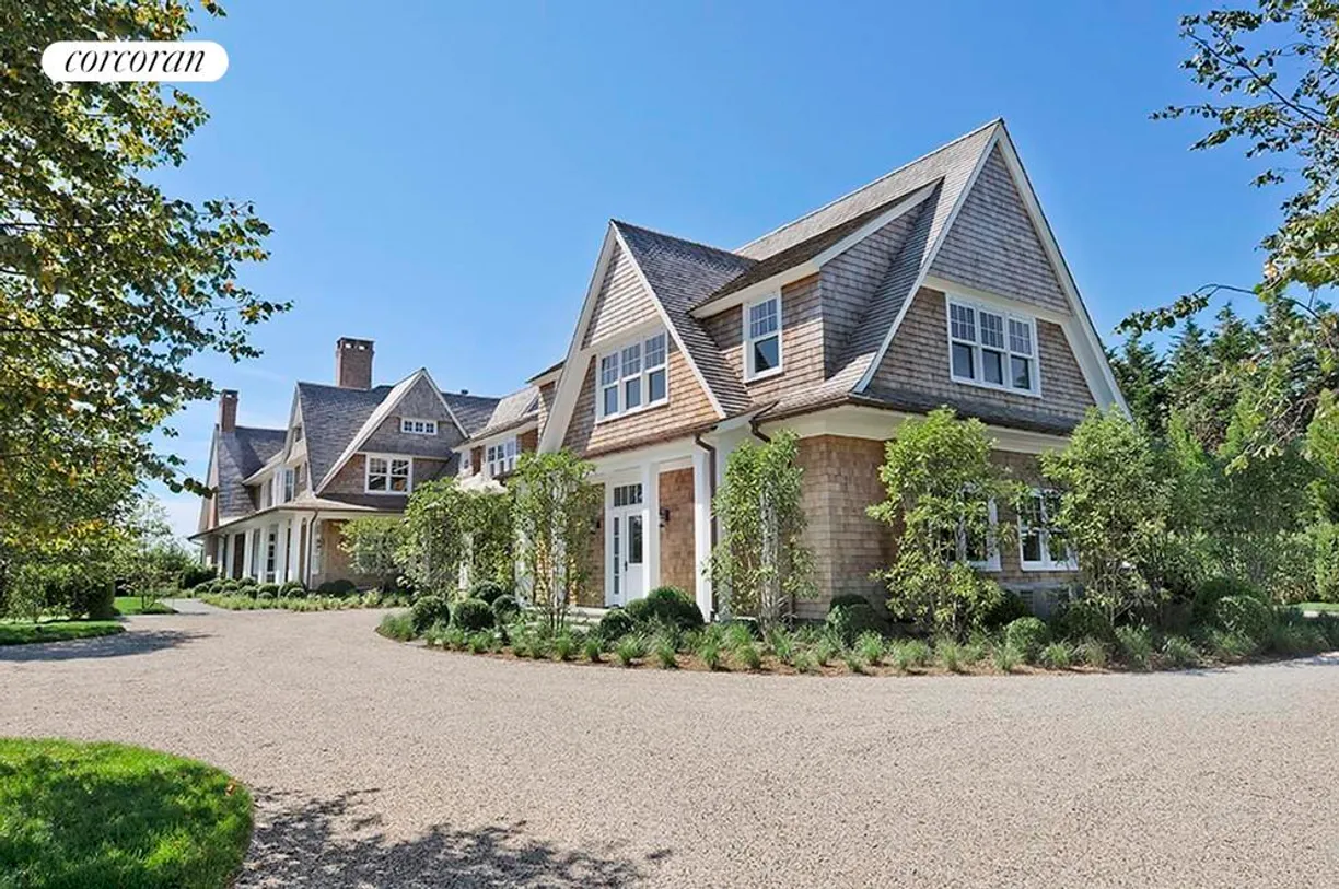 The Hamptons Real Estate | View 38 Two Mile Hollow Road | room 2