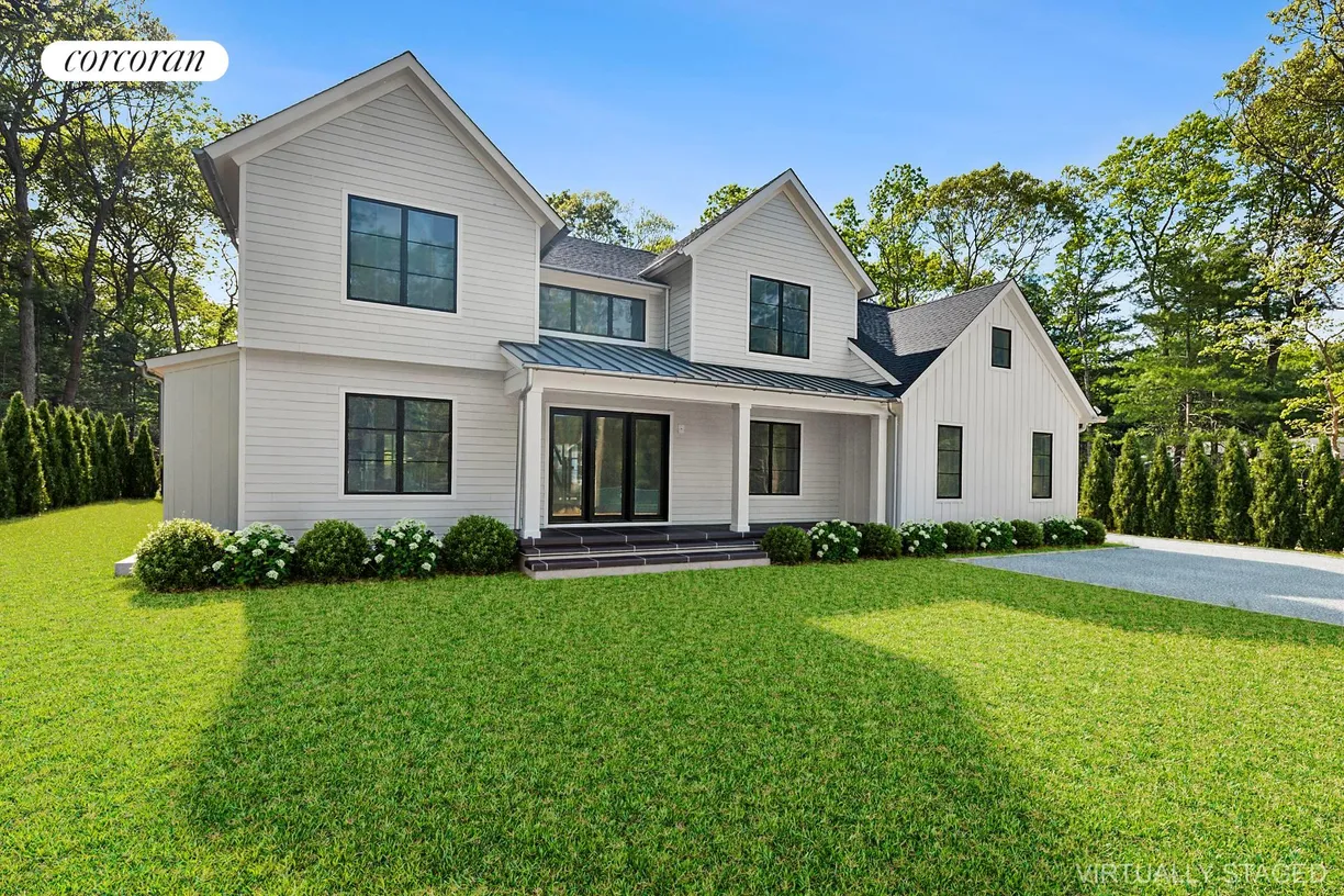 The Hamptons Real Estate | View 25 Scallop Avenue | 6 Beds, 6 Baths
