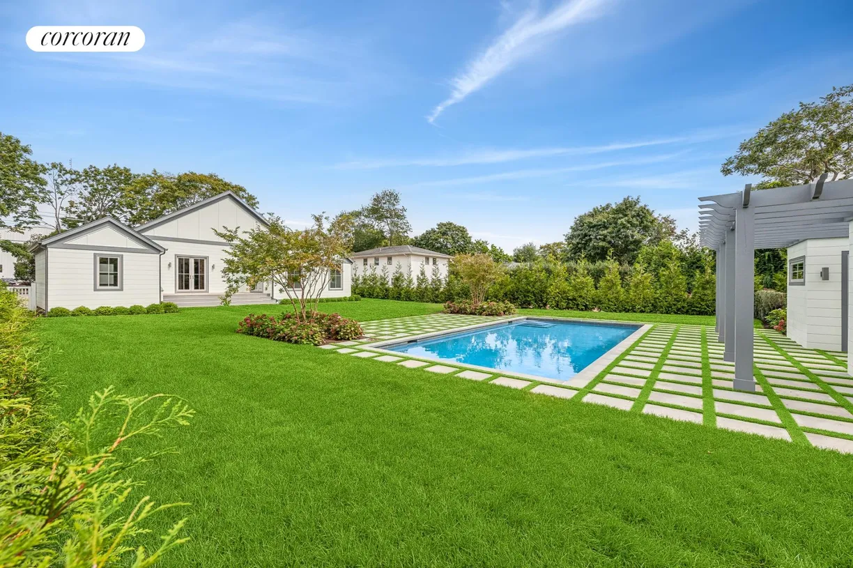 The Hamptons Real Estate | View 154 Powell Avenue | 5 Beds, 7 Baths