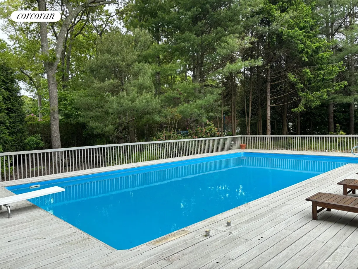The Hamptons Real Estate | View 4 Spy Glass Lane | room 1