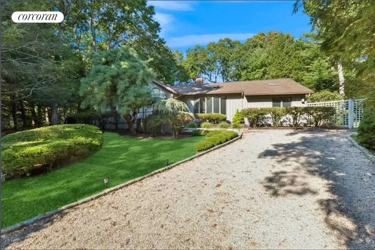 The Hamptons Real Estate | View 4 Spy Glass Lane | room 2