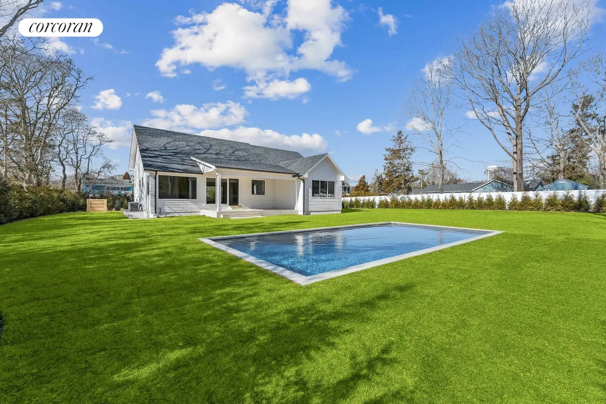 The Hamptons Real Estate | View 13A Argonne Road West | room 1