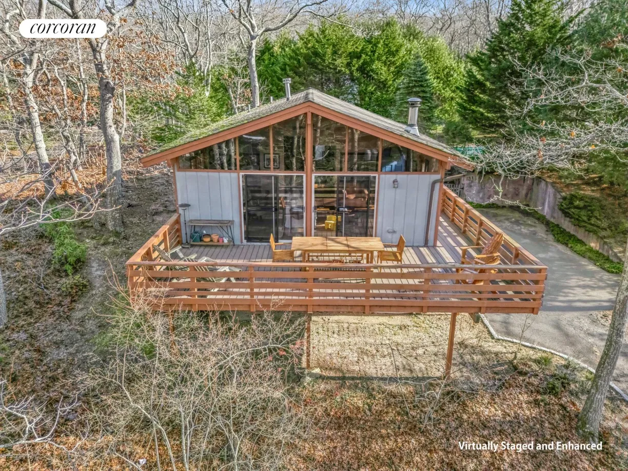 The Hamptons Real Estate | View 292 Little Fresh Pond Road | 3 Beds, 3 Baths