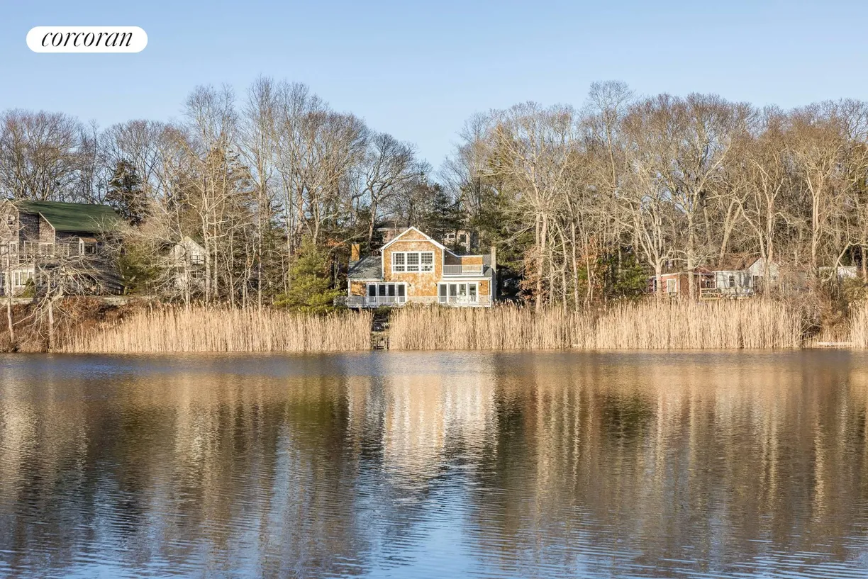 The Hamptons Real Estate | View 141 Big Fresh Pond Road | 3 Beds, 3 Baths