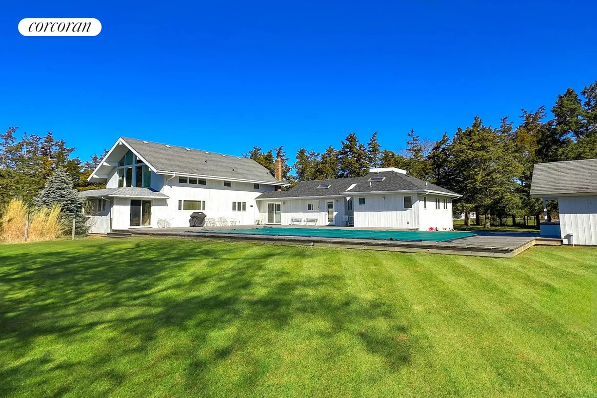 The Hamptons Real Estate | View 18 Quogo Neck Lane | 18 Quogo Neck Lane