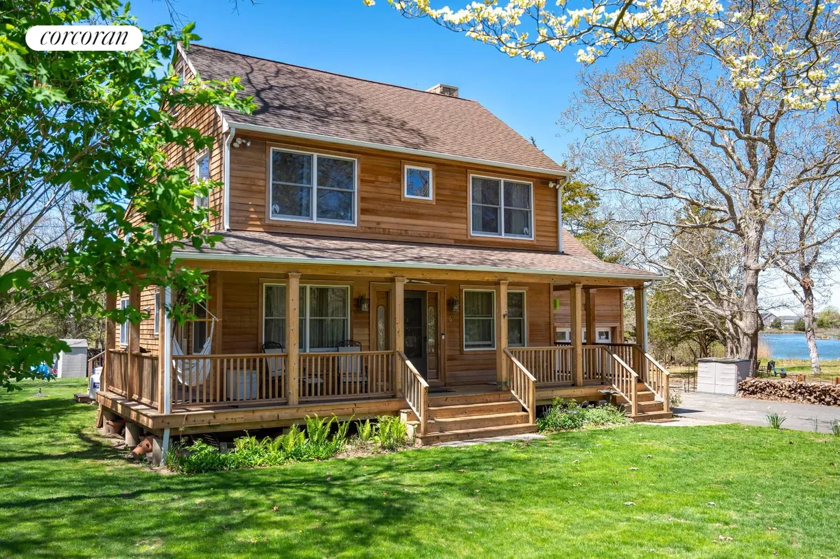 The Hamptons Real Estate | View 68 & 74 Turtle Cove Drive | 3 Beds, 3 Baths
