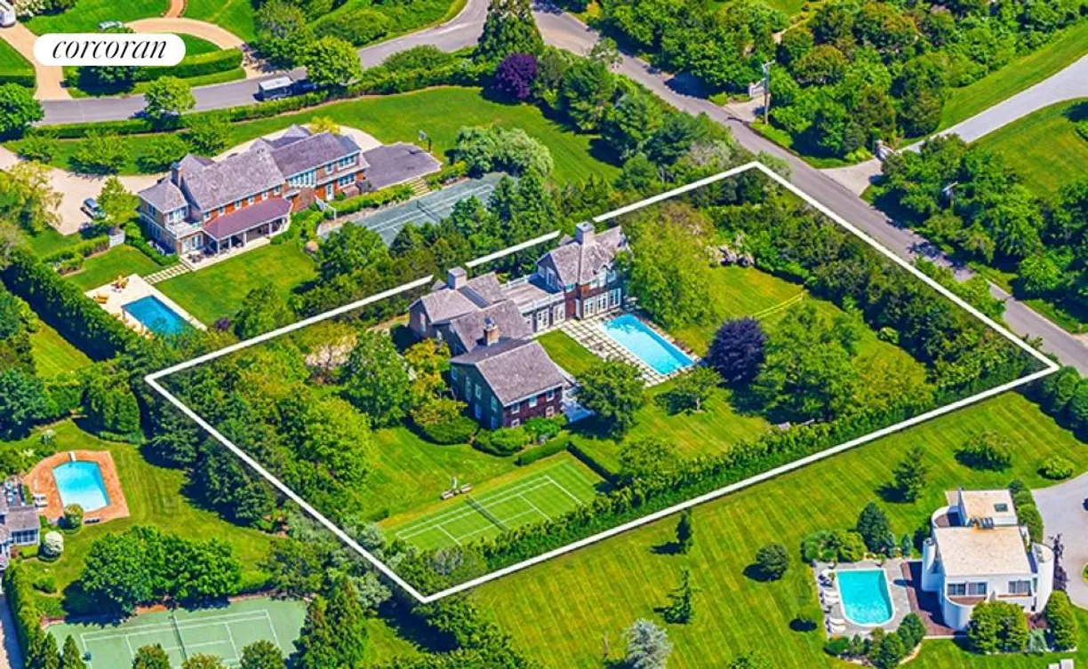 The Hamptons Real Estate | View 244 Flying Point Road | room 1