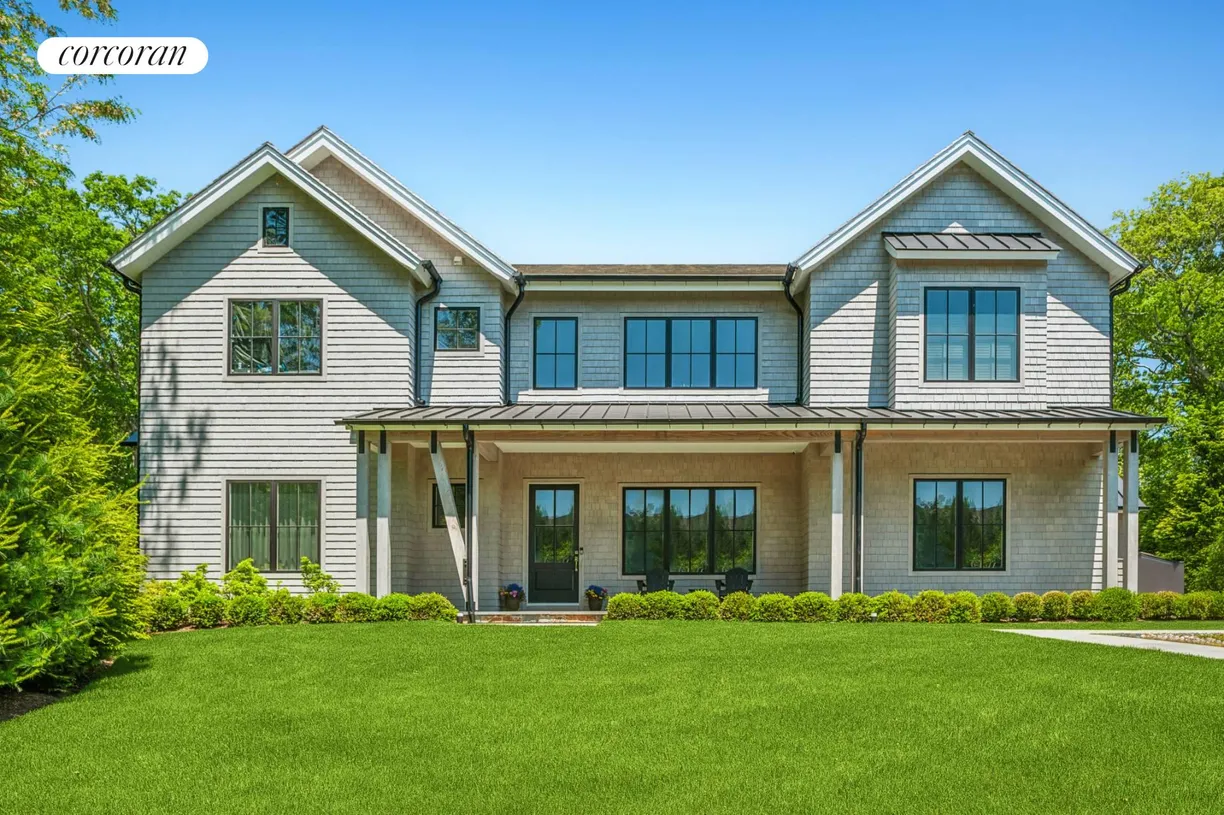 The Hamptons Real Estate | View 2 Fair Hills Lane | room 1