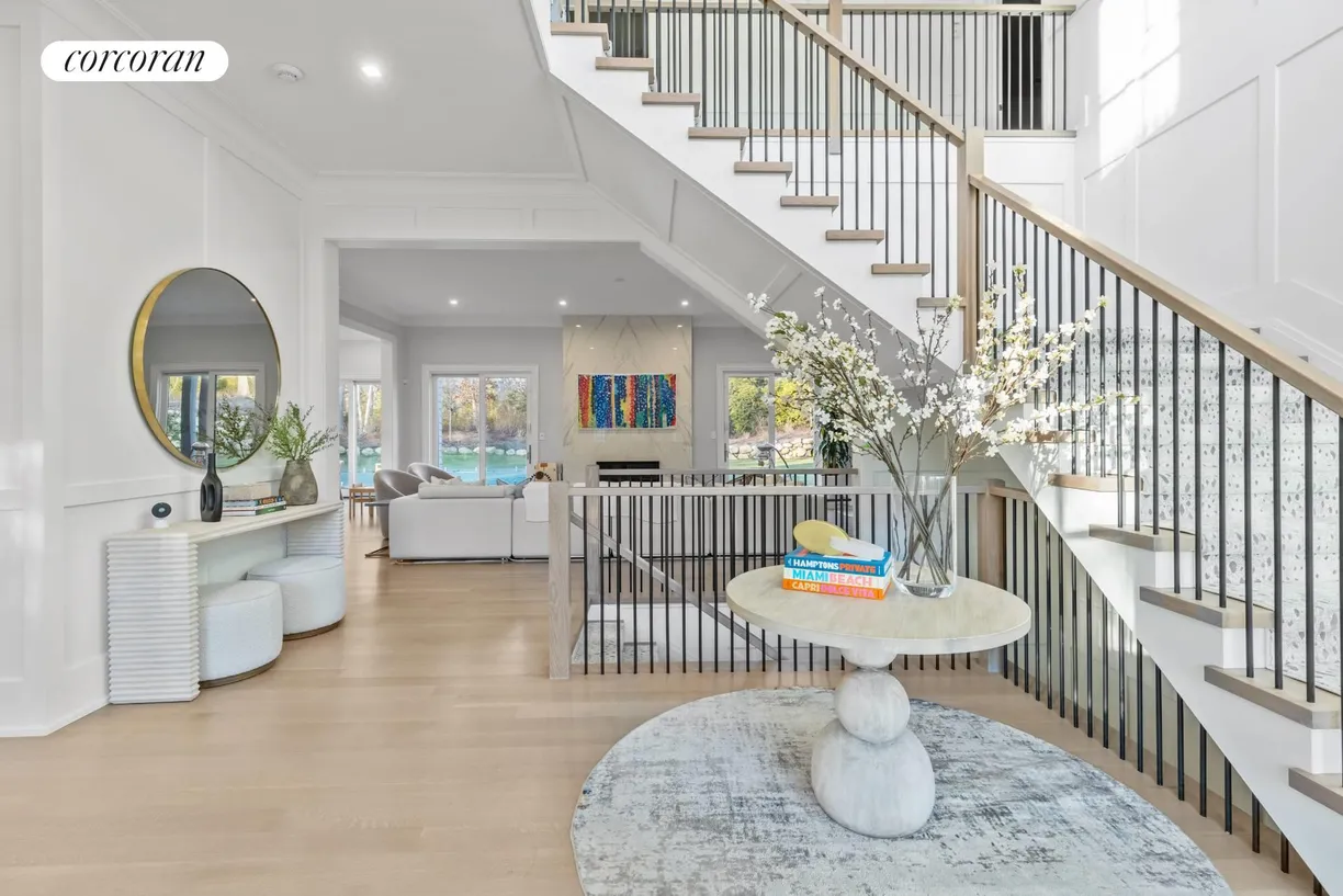 The Hamptons Real Estate | View 2 Fair Hills Lane | room 2
