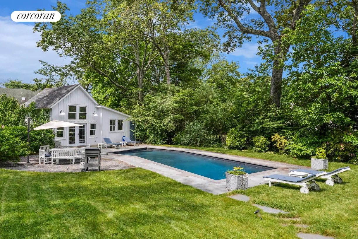 The Hamptons Real Estate | View 58 Palmer Terrace | room 2