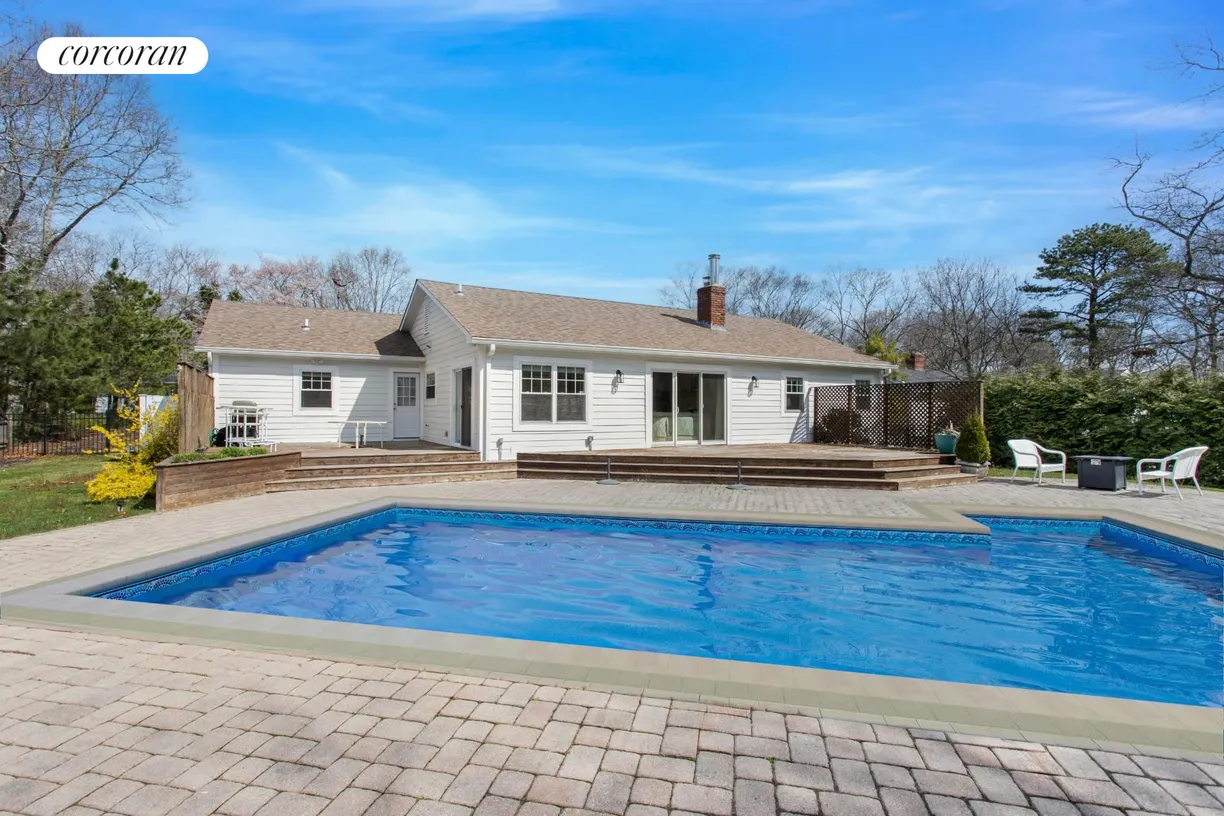 The Hamptons Real Estate | View 15 Birchwood Lane | 3 Beds, 3 Baths