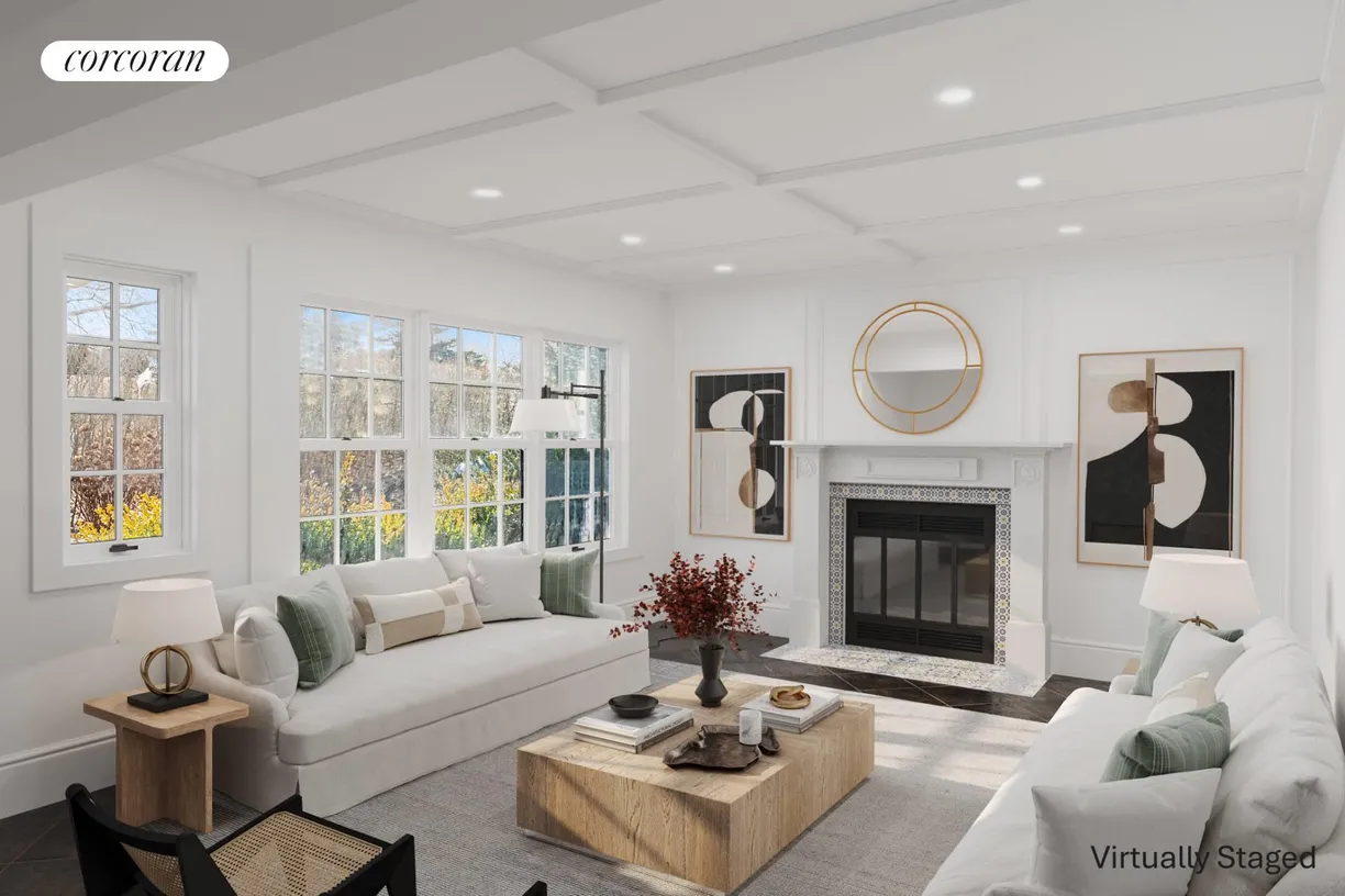 The Hamptons Real Estate | View 1 Meadowgrass Lane | room 2