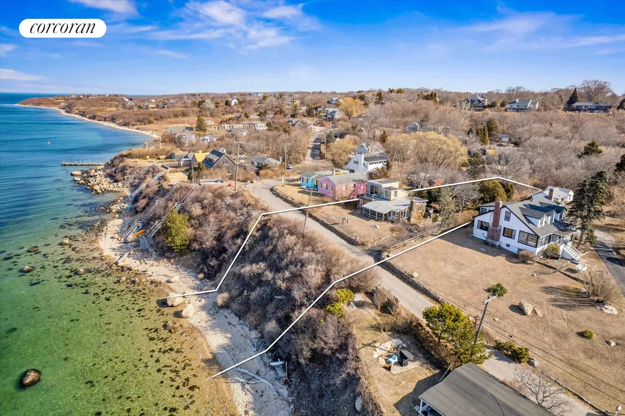 The Hamptons Real Estate | View 96 Tuthill Road